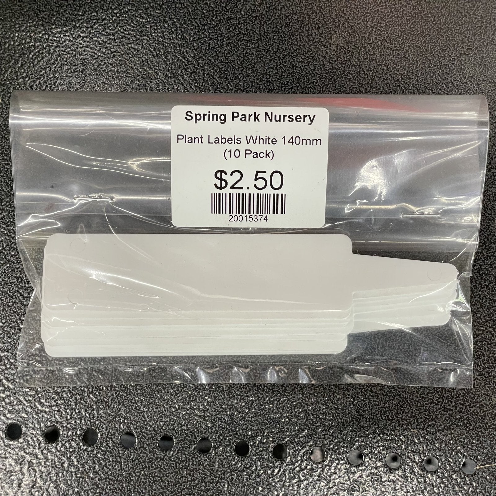 Pack of 10 white 140mm plant labels